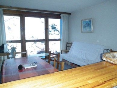 Location 8 personnes, La Mongie pied des pistes.