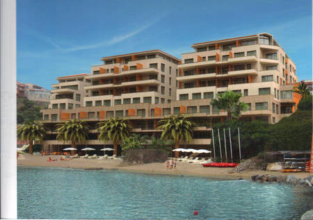 Location appartement pieds dans l'eau à Propriano.