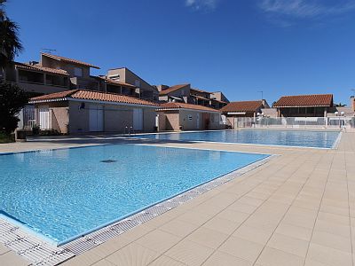 Le Clos, Résidence de standing avec piscine, tennis au coeur de la station.