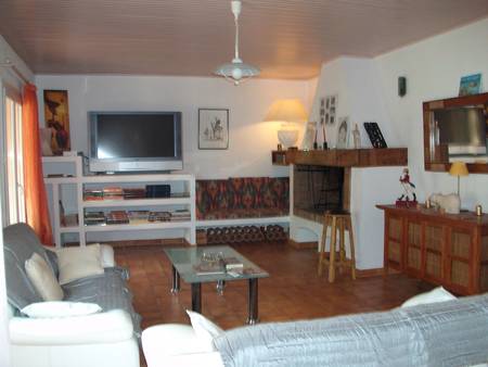 Loue agréable maison près d'Ajaccio et Porticcio à St Jean De Pisciatello. 