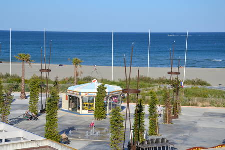 Location appartement Canet plage Sud, vue mer panoramique, à 50m de la plage. 