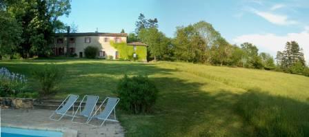 Domaine Equestre des Juliannes chambres d'hôtes, centre équestre.