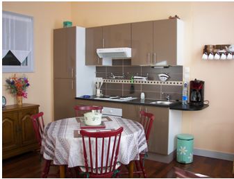 Rochefort cure ou vacances, location Beau T2 de 34 m2.