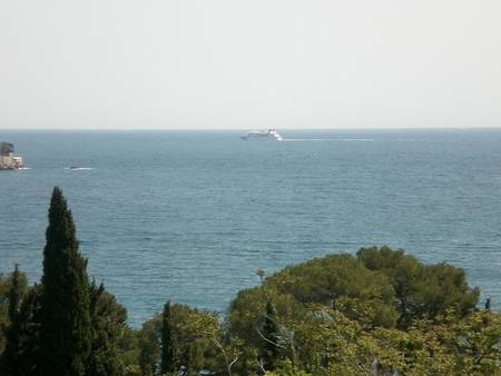 Appartement 60 m2 meublé, grand confort à Eze Bord de Mer. Terrasse: 25m².