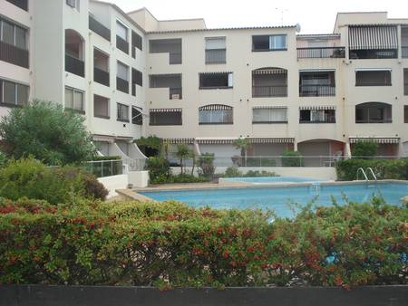 Location d'un appartement de 4 personnes au Cap d'Agde (vieux-port).