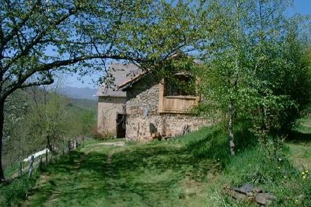 Gîte rural de montagne très belle vue sur la vallée, calme.