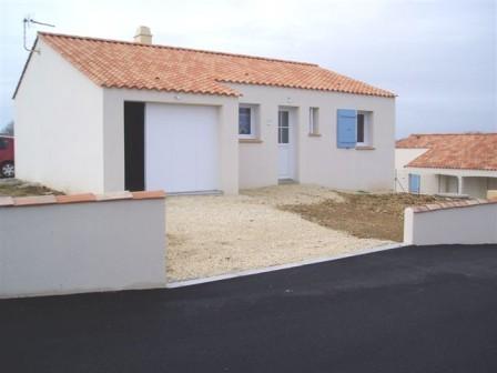 Charmante maison neuve dans quartier du Bouil.